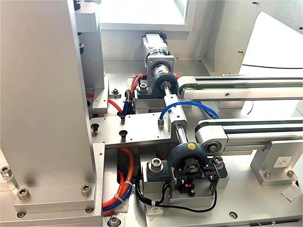 Automatic High Efficiency Aligners Trimming Machine With ABB Arm