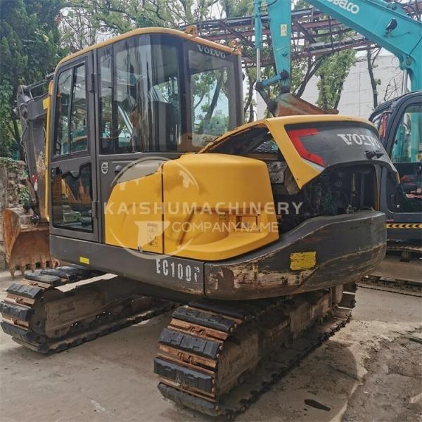 Excavadora Volvo EC80D usada na Suécia com bomba hidráulica ORIGINAL e 42 kW de potência