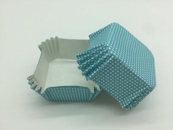 Baby Blue Paper Cupcake Liners , White Dot Square Cupcake Wrappers Heat Resistant