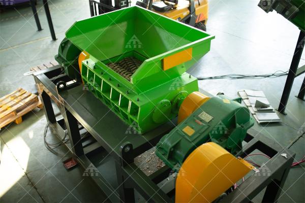 2 Shaft Metal Scrap Shredder Hydraulic Car Motor Engine Block Shredder