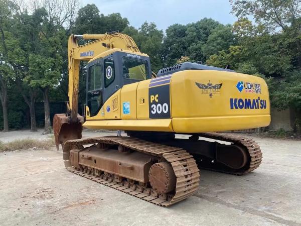 Excavadora Komatsu PC300 1.4 Capacidade de balde 3000 KG Peso da máquina Japão Original Usado