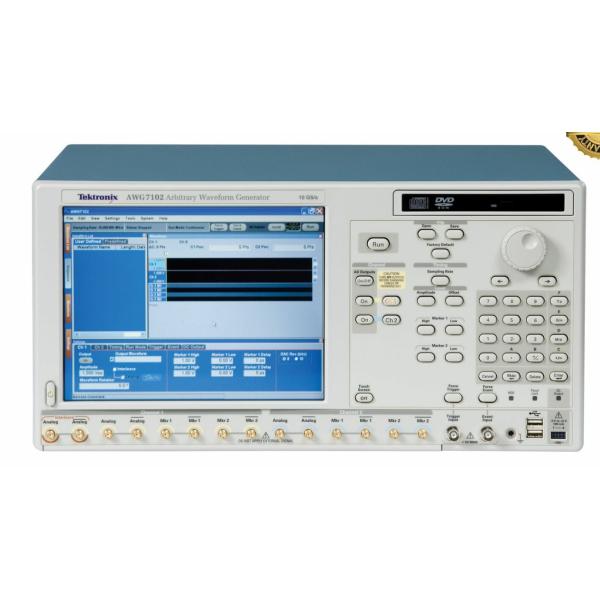 AWG7102 Tektronix Arbitrary Waveform Generator 10GS/S High Bandwidth Output