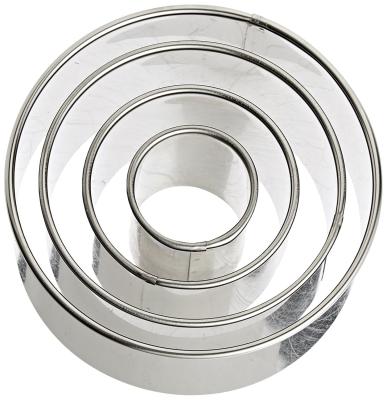 Plain Edge Round Cutters in Graduated Sizes, Stainless Steel, 4 Pc Set