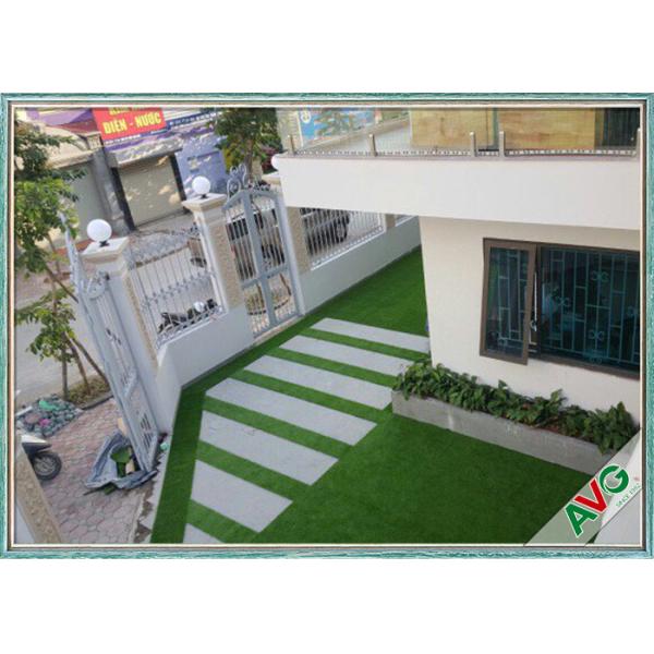 35mm Economy Landscaping Artificial Grass For Indoor / Outdoor Garden Area