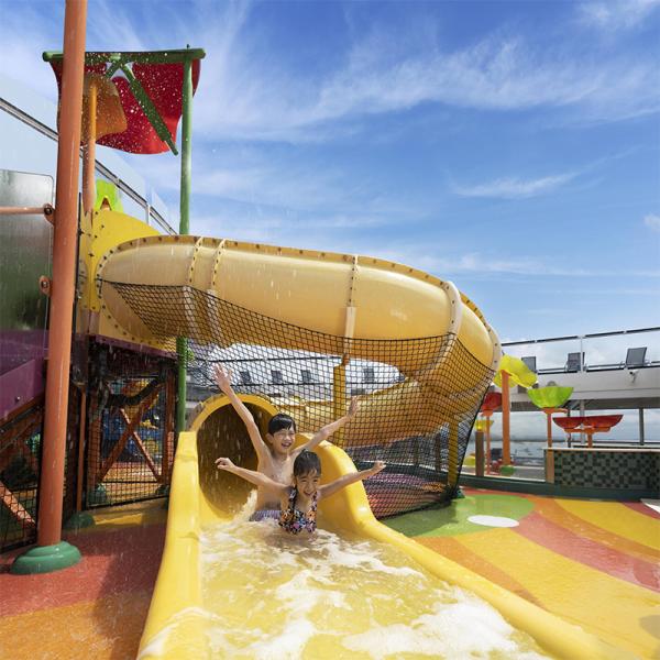 Large Hot Selling High Quality rainbow Slide Customized Open air Amusement Equipment Outdoor Water Playground Water Park
