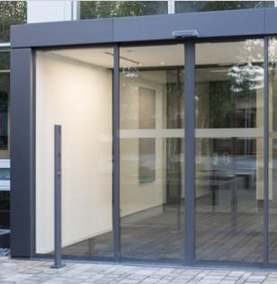 Safety heat / cold resistant motorized sliding door , hospital entrance auto slide door
