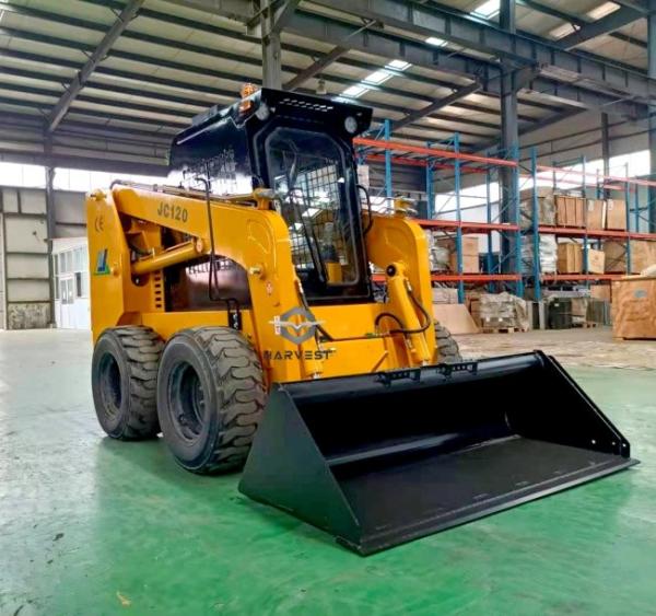 1200kg JC120 Skid Steer Loader 0.55m3 Bucket with Cummins engine and Brush Cutter For Sale