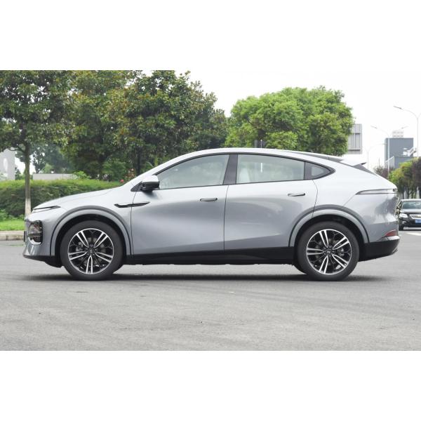 XPENG G6 Electric Car 5 Seater SUV 4WD Fast Charging Time 0.33hrs A Variety of Colors