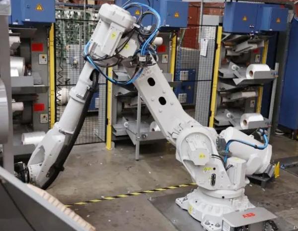 Robot Abb 6700  Industrial Robotics Applications in Automotive