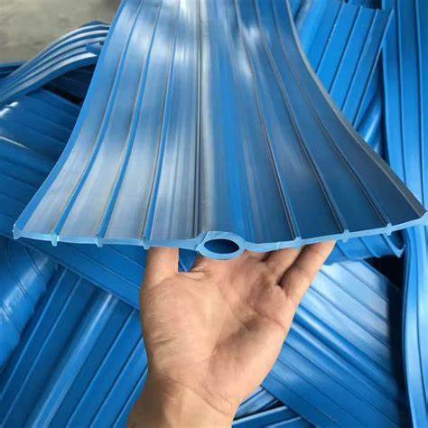 Musical Note Rubber Waterstop for Dam Gate Customizable in Black/Red/White