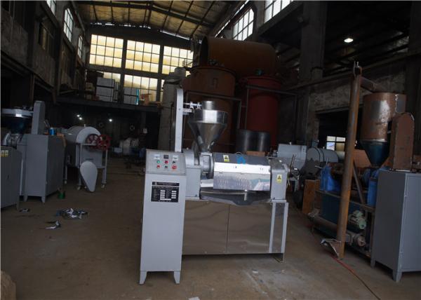 RF125 Coconut Cold Press Machine , Edible Oil Making Machine Automatic Feeding Elevator