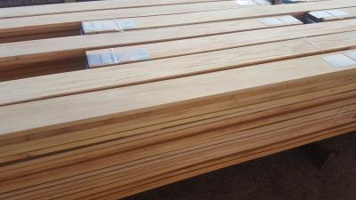 Le bois d'acajou de Decking a scié la taille personnalisable de bois de construction des îles fidji