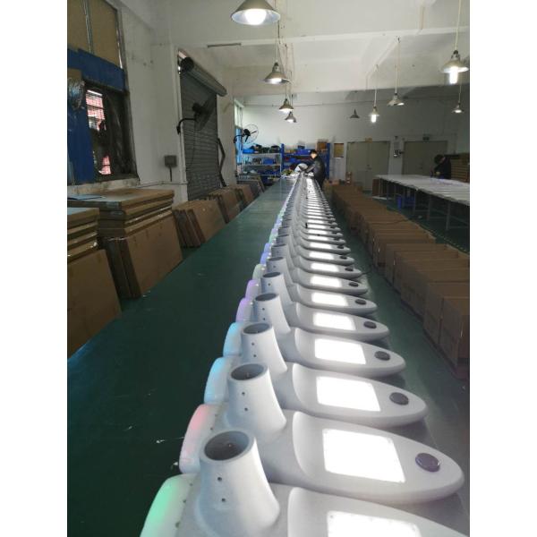 Luz de calle solar integrada inteligente de ROHS LED 4000LM con la inducción del cuerpo humano