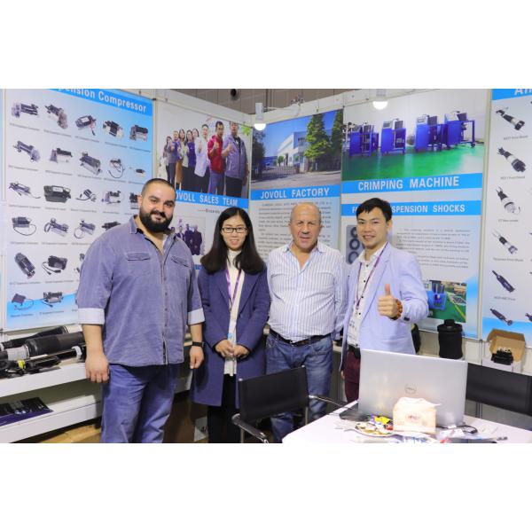 Muelle suspendedor del aire derecho posterior 2113200825 para Mercedes CLS y la clase W211 W219 de E