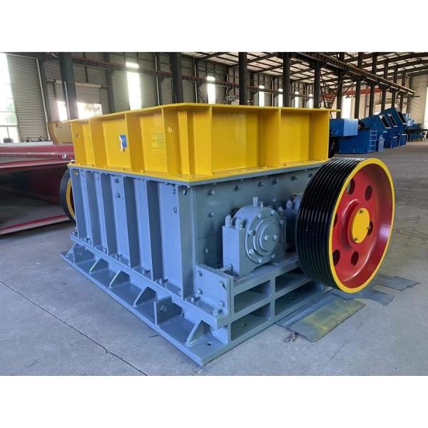 Carvão que esmaga taxa dobro da sucata do triturador de rolo 250-450 TPH a baixa