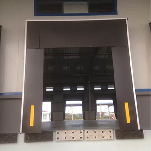 Energy Saving Mechanical Loading Dock Shelter Heavy Duty For Efficient Warehouse Operations