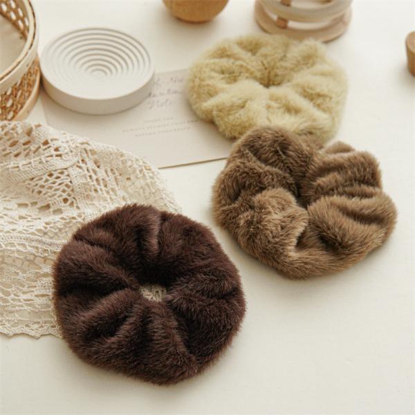 Mink hair fur ins influencer lady winter scrunchies fluffy large hair bands headwear whoelsales