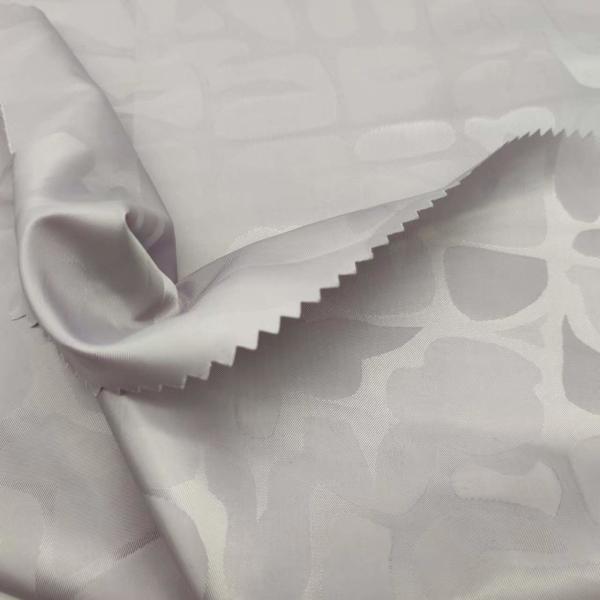 100% Polyester Woven Twill Jacquard Logo Outdoor Down Fabric 67g