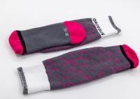Chaussettes sportives sportives antibactériennes de basket-ball avec le logo imprimé
