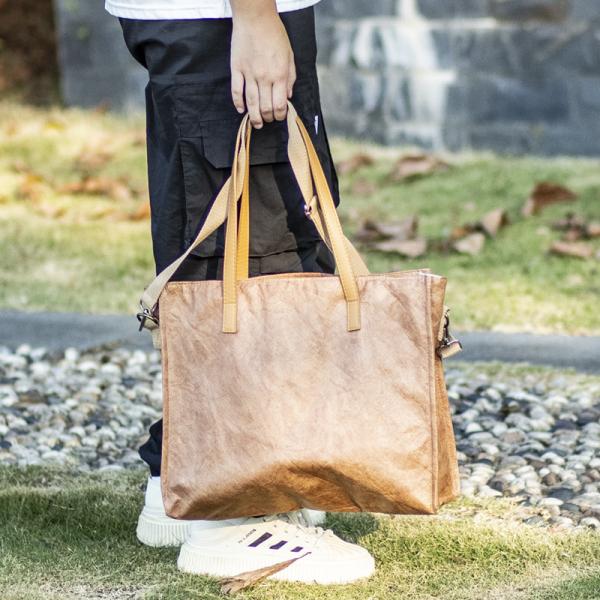 Summer Personalized Shoulder Bag Custom Logo High Quality Washable Durable Kraft Paper Tyvek Tote Handbag Reusable And Waterproof Tyvek Paper Travel Bag