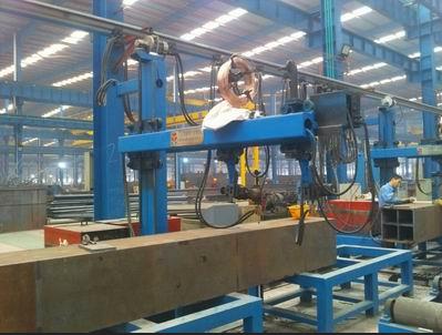 По горизонтали производственная линия 80mm луча коробки заварки пятна