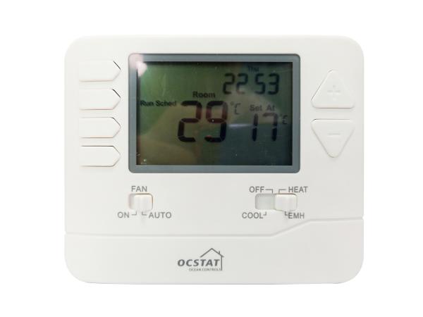 ±1C Accuracy Digital Room Thermostat with Battery Power Supply and LCD Display for Precise Temperature Adjustment
