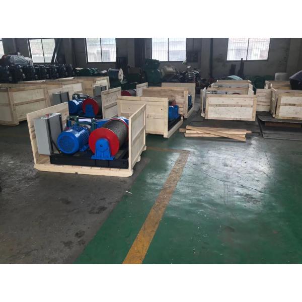 Веревочка провода минирования поднимая ворот анкера брашпиля