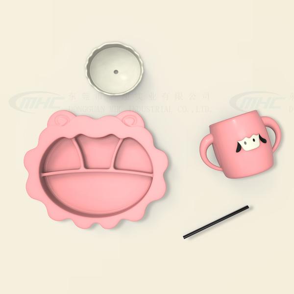 MHC Newborn Sheep Silicone Weaning Feeding Cup Bowl Bib Spoons Essentials Suction Plate Set