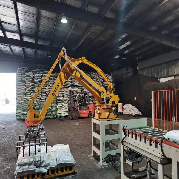 High Payload And Stable Industrial Robotic Arm For Palletizing