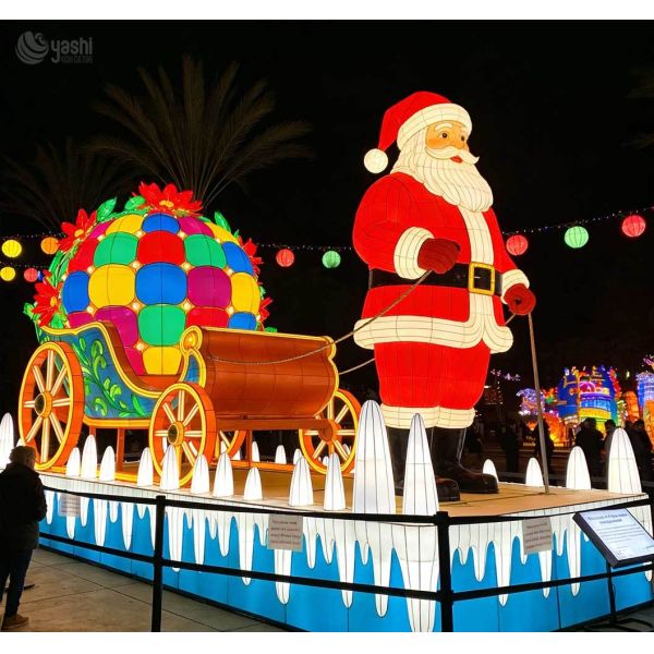 Large-sized Santa Claus and Reindeer LED Lanterns, Used for Outdoor Large-scale Lighting and Light Show Performances