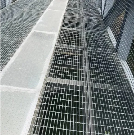 SG-007 Customized Hot DIP Heavy Duty Galvanized metal Welded Steel Grating For Drain Cover
