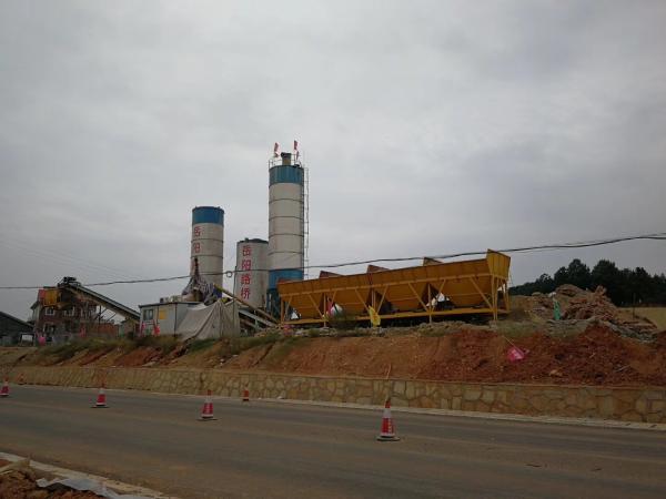 Construction Production Ready Mix Mixing Plant Hzs75 Concrete Batching Plant
