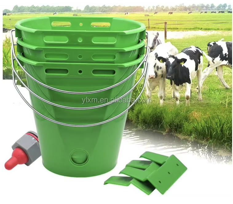 Portable 8L Capacity Multi Teat Lamb Feeding Bucket with Metal Handle for Sheep and Livestock