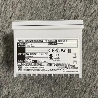 UT35A and UT32A Temperature Controllers