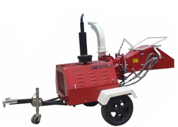 4 Cylinder Diesel Engine Wood Chipper 8 Inch Chipping Capacity CE Approval