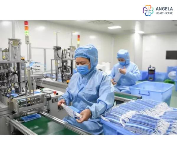 Medical Protective Disposable Face Mask Surgical Mask Factory Certificated with CE13485 FDA ISO13485