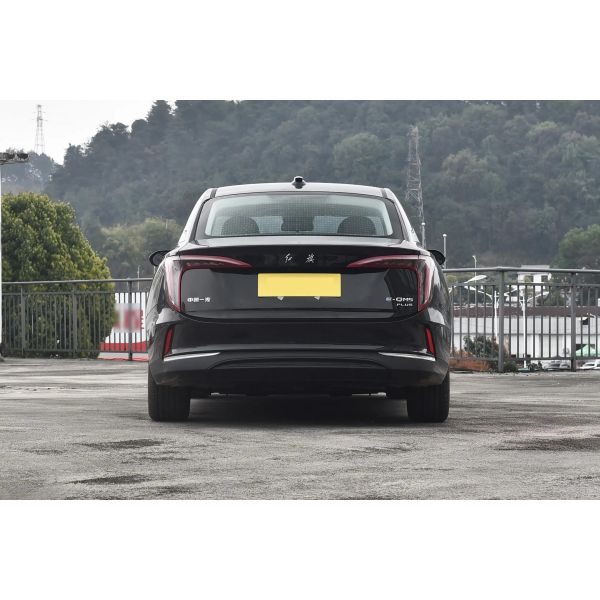 2025 Hot Selling China Hongqi E-QM5 530KM Edition Pure ELectric Sedan Electric Car for Adults