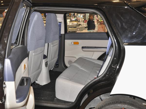 400km Per Charge Small Electric Utility Vehicles Of Bright Colors Available