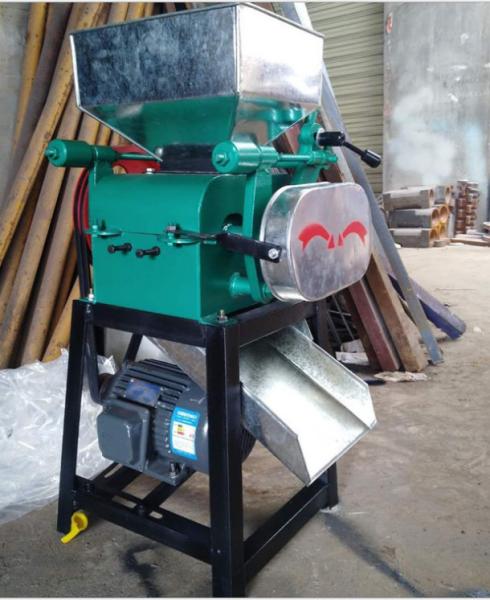 Machine de broyeur d'arachide de 55 kilogrammes pour le tournesol 500*450*920 millimètre d'arachide