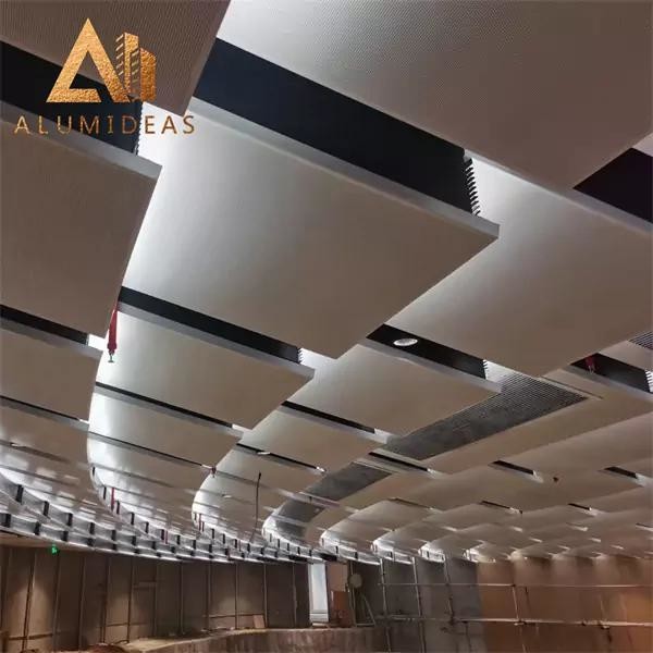 Aluminum ceiling tile