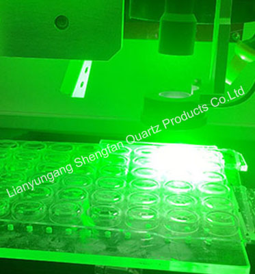 Прозрачная стеклянная пластина кварца с лазером полупроводника отверстия сверля 100мм