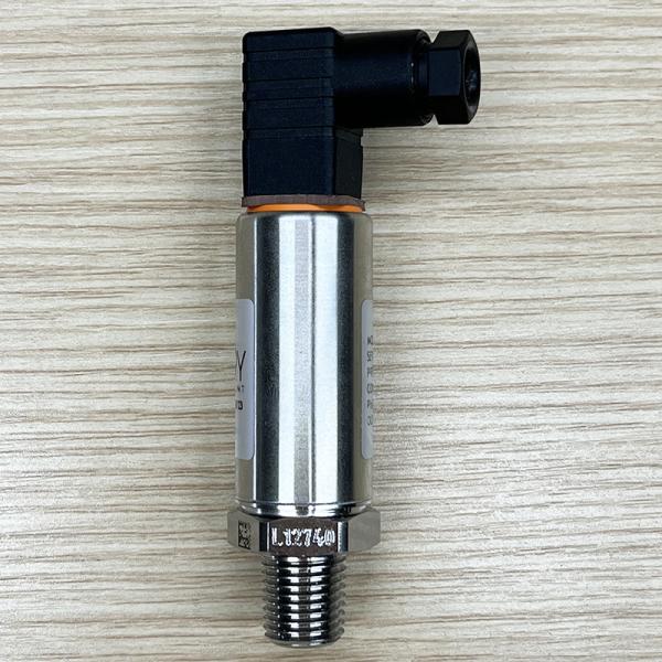 304/316L Conector elétrico padrão UNIVO tipo C para sensores de nível de líquido do tanque de óleo