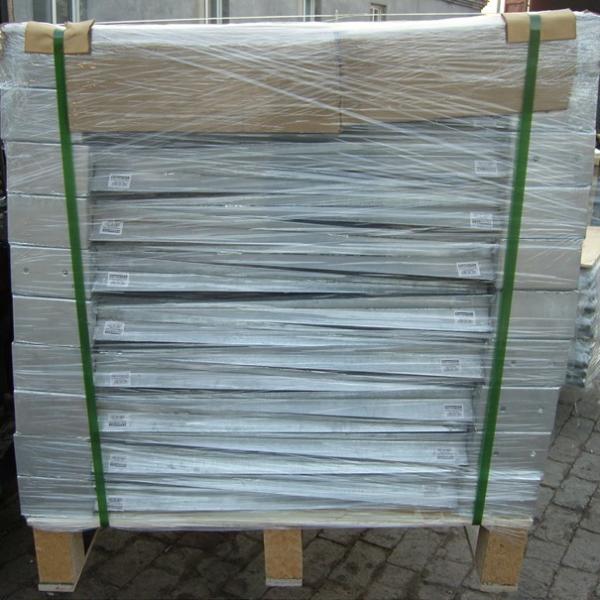 Thickness 2mm Galvanized Fence Fittings Guardrail Wire Mesh Fence Panel