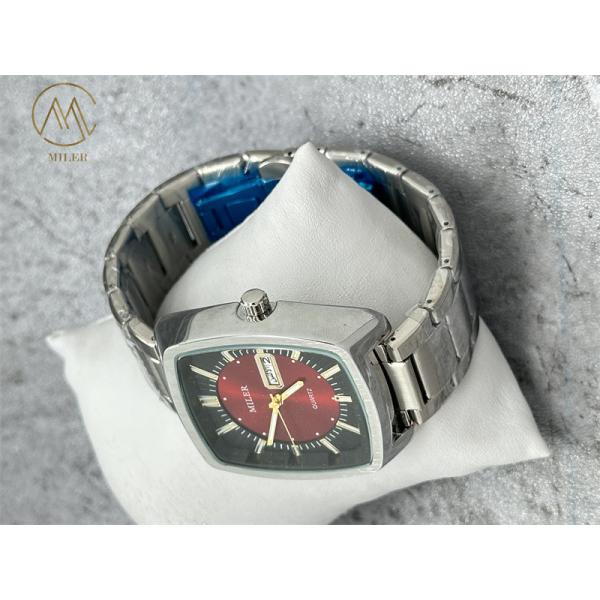 Luxury High Quality Men′S Watches Waterproof Quartz Wrist Watch For Man