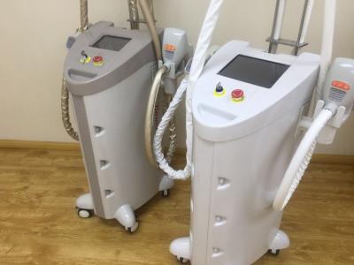Kuma Shape RF Body Sculpting Machine With Massage Roller For Stretch Mark Removal