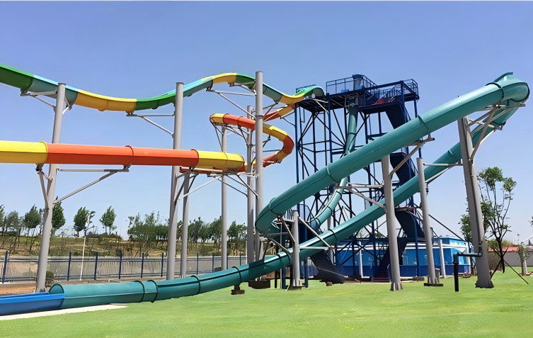 Aqua Park Sky High Spiral Water Slide Anti Collision 14-20m