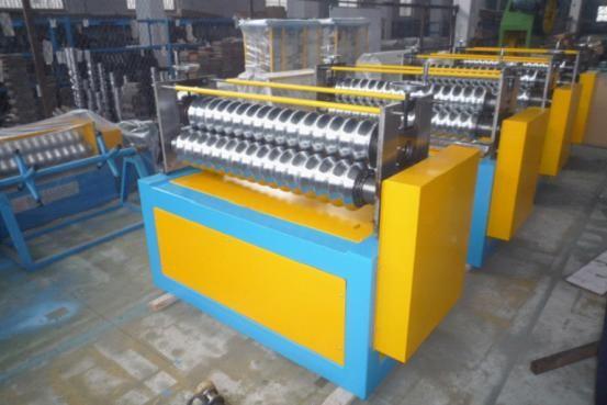 3 estações e aço de 5.5KW GCr12, metal cromado que dobra-se formando máquinas
