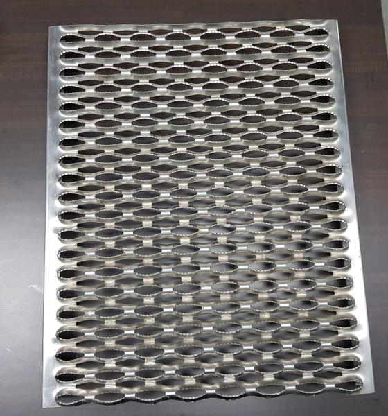 Grille perforée en aluminium industrielle de planche de contrefiche de poignée de 3.5mm