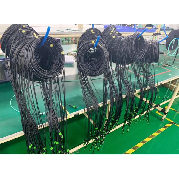 Петля крышки OM3 8fo 12fo 0.3m 0.15m MPO MTP LSZH - задний гибкий провод