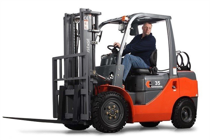 3.5Ton 4Wheel Engine Powered Forklifts Lpg Counterbalance Forklift Goodsense